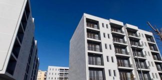 FOTOT/ 330 apartamente të reja, gati për banorët në Kavajë