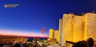 FOTO – Dyfishohet numri i vizitorëve në Muzeun Historik dhe Etnografik të Krujës