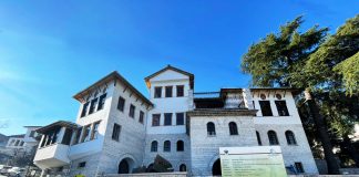 FOTOT/ Restaurimi, muzetë e Gjirokastrës ndryshojnë tërësisht pamje