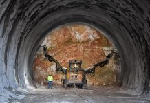 FOTOT/ Tuneli i Llogarasë merr formë, shihni si po ecin punimet