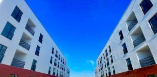 FOTOT/ Një lagje e re “lind” edhe në Kamzë, 12 pallate për 112 familje