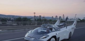 VIDEO/ Në rrugë si mjet normal, në qiell hap krahët – Makina fluturuese merr licencën