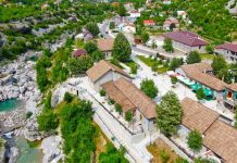 FOTOT/ Tamara po kthehet në një destinacion ëndrrash, ja sa turistë e vizituan