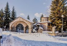 FOTOT/ Po mendon ku të shkosh këtë fundjavë? Mahnitu me pamjet që ofron Voskopoja përrallore