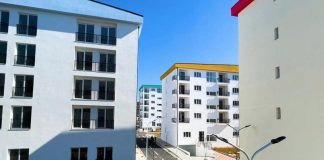 FOTOT/ Manza kthehet në qytet, 230 familje gati të hyjnë në apartamentet e reja