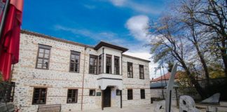 Çfarë duhet të dini për Mësonjëtoren e Parë Shqipe, simbol i dijes dhe dritës