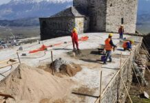 FOTOT/ Përforcohet struktura mbajtëse e kalasë së Gjirokastrës