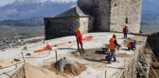 FOTOT/ Përforcohet struktura mbajtëse e kalasë së Gjirokastrës