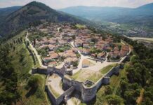 Turizmi kulturore/ Rritet numri i vizitorëve në kalatë historike të Shqipërisë