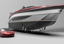 FOTO/ Njihuni me Ferrarin e deteve