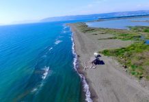 FOTOT/ Laguna e Kune-Vainit, atraksioni i parezistueshëm turistik ku do gjeni gjithçka
