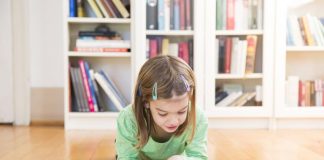 “Lexova një libër një ditë dhe e gjithë jeta ime ndryshoi” – Pse librat na ndryshojnë jetën