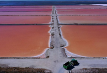 FOTOT/ Këto pamje “të veçanta” vijnë nga Vlora, ja si shpjegohet fenomeni