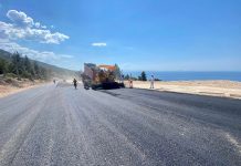 FOTOT/ Nis asfaltimi i rrugës Palasë-Dhërmi, do të lidhet me tunelin e Llogorasë
