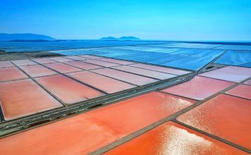 Pamje mahnitëse/ Çfarë “fshihet” pas këtij peizazhi magjik në Vlorë
