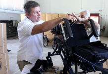 Mbështeten me mjete ndihmëse për 32 persona me aftësi të kufizuara