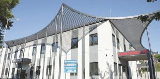 FOTOT/ Laçi me spital të ri, shihni pamjet e godinës moderne