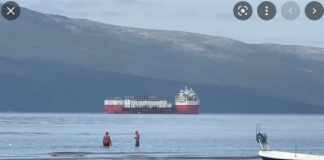 “Centrali lundrues” vjen në Vlorë, anija në port gjeneron energji përmes gjeneratorëve