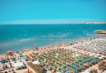 Arsyet pse Durrësi po shkëlqen në turizëm këtë sezon
