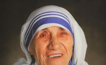 Gruaja që iu dedikua të varfërve, nobelistja që refuzoi famën/ 6 vite nga shenjtërimi i Nënë Terezës