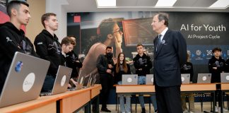 Përurohet laboratori tek “Sami Frashëri”/ Të rinjtë e moshave 13-19 vjeç do të zhvillojnë aftësitë në fushën e inteligjencës artificiale