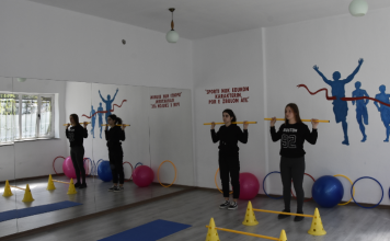 Ambiente sportive të reja për 1169 të rinjtë e tre shkollave në Korçë