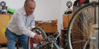 Njihuni me Mikelin, 80-vjeçari mjeshtër i biçikletave: Zanatin dua t’ia lë djalit