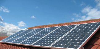 Zbardhen kriteret për financim për panelet diellore, kush dhe sa përfiton