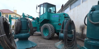 FOTO/ 10 mjete të rënda i shtohen Shqipërisë për pastrimin e kanaleve kulluese