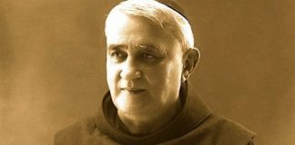 Si At Gjergj Fishta ndryshoi rrjedhën e Kongresit të Manastirit: O burra shqyptarë, po a me të vërtetë do t’i lamë marre vedit para të gjithë botës