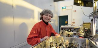 Njihuni me “Ajnshtajnin e vogël”, 12 vjeçari përfundon masterin dhe nis doktoraturën