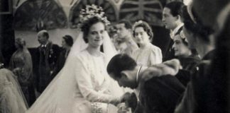 Më 30 dhjetor 1937, kontesha Geraldina Appony erdhi për herë të parë në Shqipëri