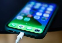 Arsyeja pse nuk duhet karikuar celulari në makinë