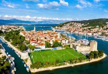 Fushat e futbollit më të bukura në botë