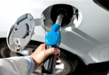 Nafta zbret nen 200 lekë/litër