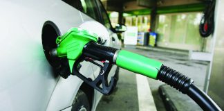 Nafta zbret në 196 lekë, benzina 175 lekë/litër