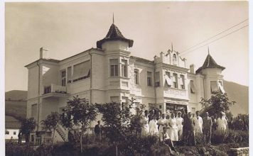 FOTO / Kristaq Sotiri, fotografi që dokumentoi Korçën e viteve ’20