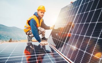 Panelet diellore edhe nga pasta e … dhëmbëve?!