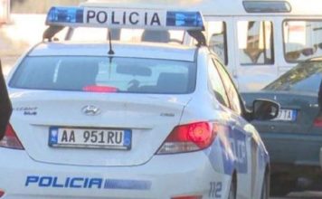 A ju ka shkuar ndonjëherë ndërmend pse dritat e policisë janë kuq dhe kaltër?