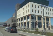 Mblidhen firmat për ndërtimin e konviktit në Durrës, ndihmon studentët nga rrethet