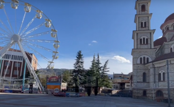 Krishtlindje në Korçë e Pogradec, vizitorët zgjedhin juglindjen për ushqimin dhe organizimet