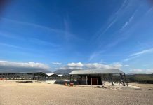 FOTOT/ Tregu i ri publik i Farkës, hapësirë moderne për fermerët dhe konsumatorët