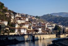 Rekordi/ 7.5 milionë turistë vizituan Shqipërinë, rreth 2 mln më shumë se vitin e kaluar