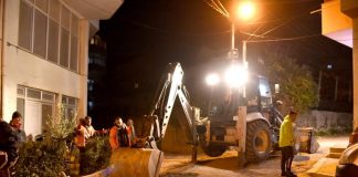 Tiranë, nis asfaltimi i rrugës “Xhon Belushi” në njësinë 4