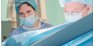 Ndërhyrja delikate në tru me pacientin zgjuar, realizohet me sukses nga ekipi i Neurokirurgjisë