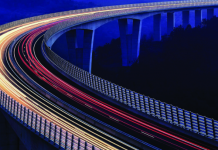 Autostrada dhe hekurudha – Rikthehet Korridori 8