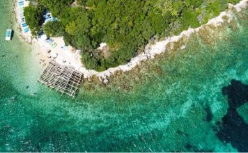 “Maldivet në zemër të Europës”, gazeta më e madhe në Belgjikë ‘çmendet’ pas Shqipërisë