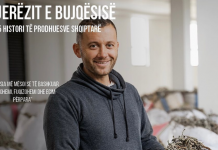 Njerëzit e punës/ Eltoni, 27 vjeçari që ka mbjellë 20 ha tokë me bimë medicinale