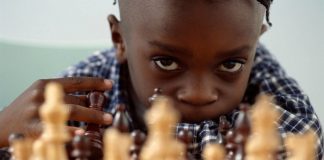 Çfarë duhet të keni parasysh që të rrisni fëmijë gjenialë