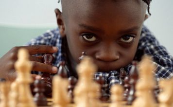 Çfarë duhet të keni parasysh që të rrisni fëmijë gjenialë